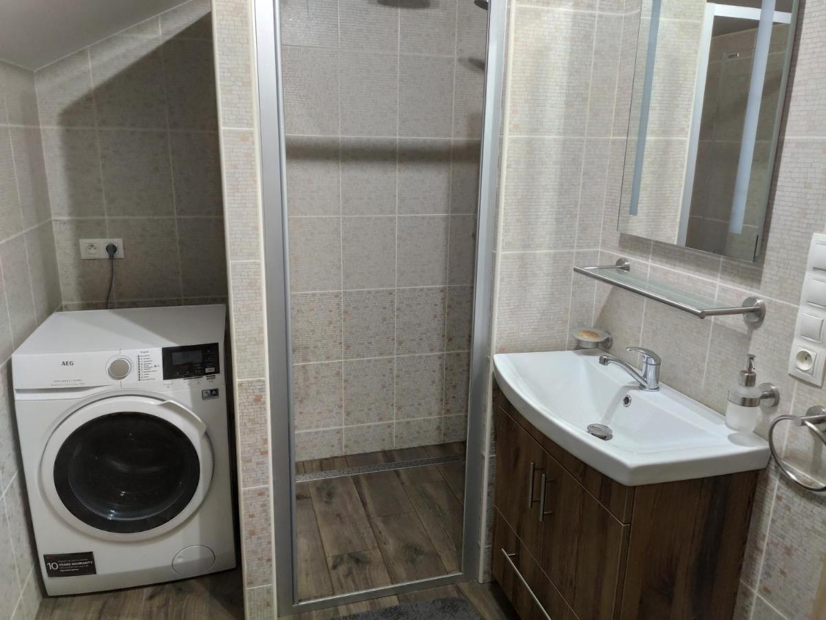 Apartman Vysoké nad Jizerou Buitenkant foto